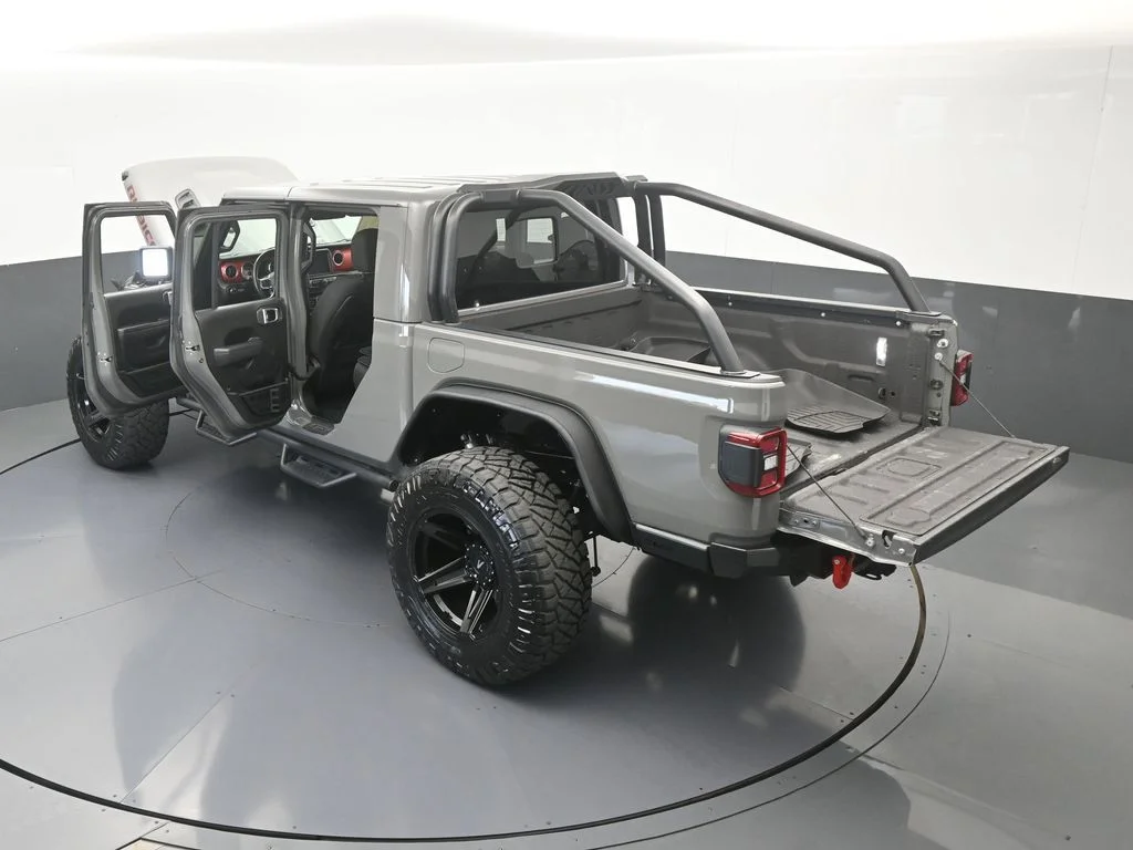 Used 2022 Sting-Gray Clearcoat Jeep Rubicon image 65