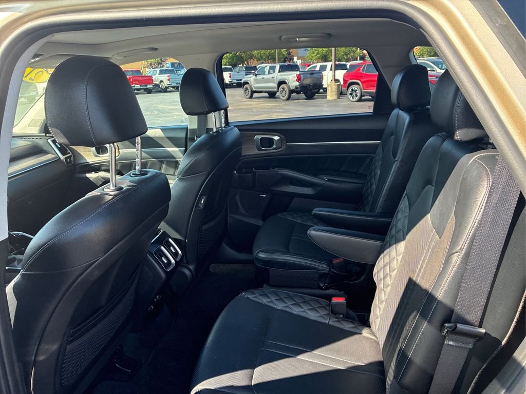 Used 2021 Crystal Beige Kia SX Prestige X-Line image 21