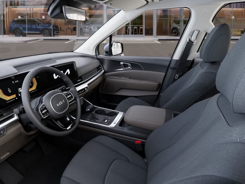New 2026 Snow White Pearl Kia LX image 17