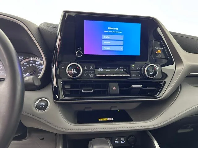 Used 2023 Beige Toyota XLE image 30