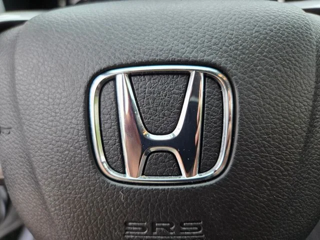 Used 2022 Lunar Silver Metallic Honda EX-L image 33