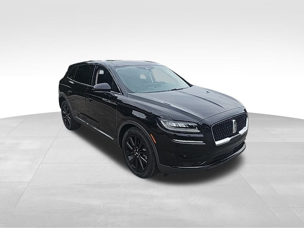 2022 Lincoln Nautilus Reserve photo 2