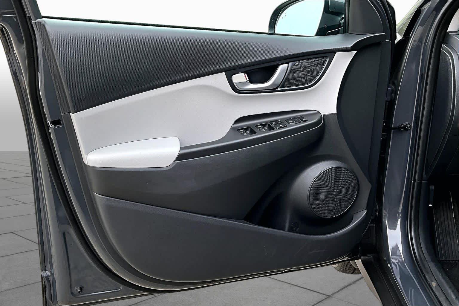 Used 2023 Ecotronic Gray Hyundai SEL image 42