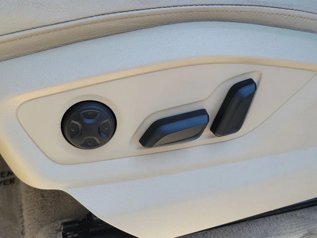 Used 2019 Carrara White Audi 45 Premium image 18