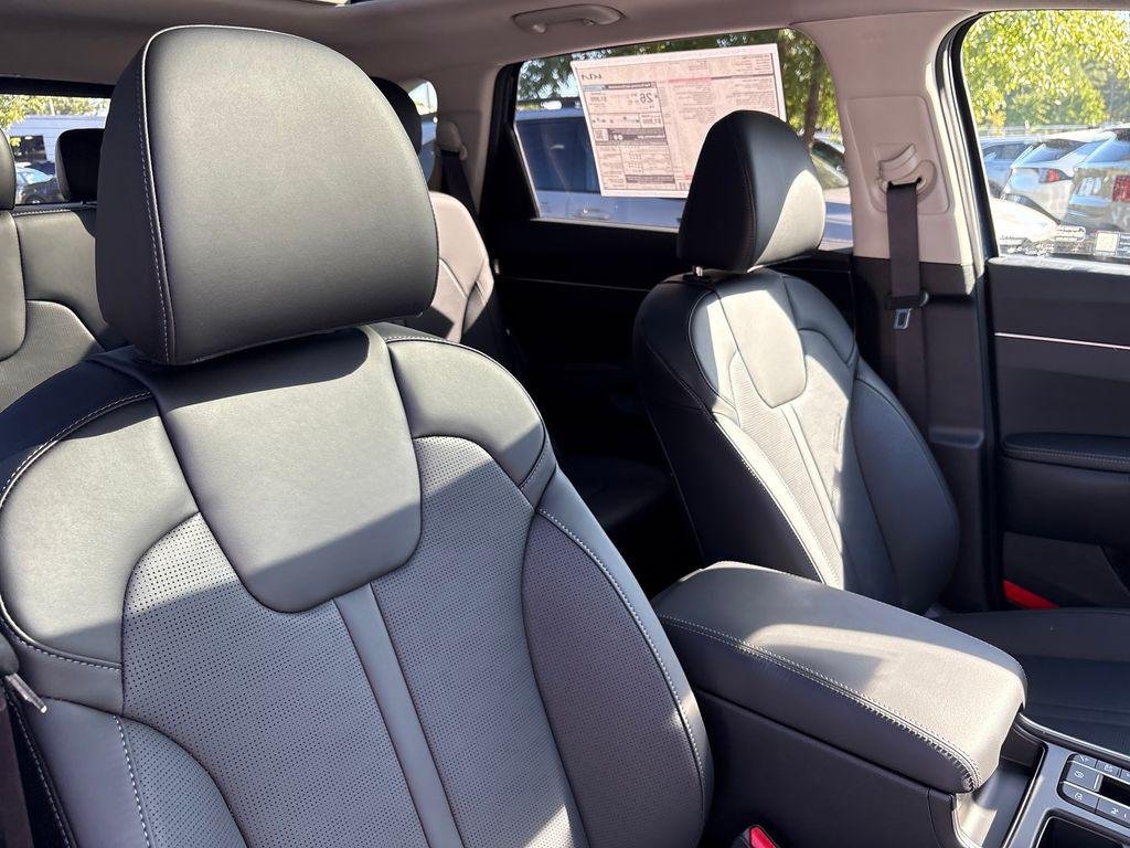 New 2026 Midnight Lake Blue Kia S image 32