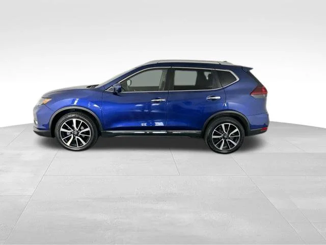 Used 2020 Blue Nissan SL image 12