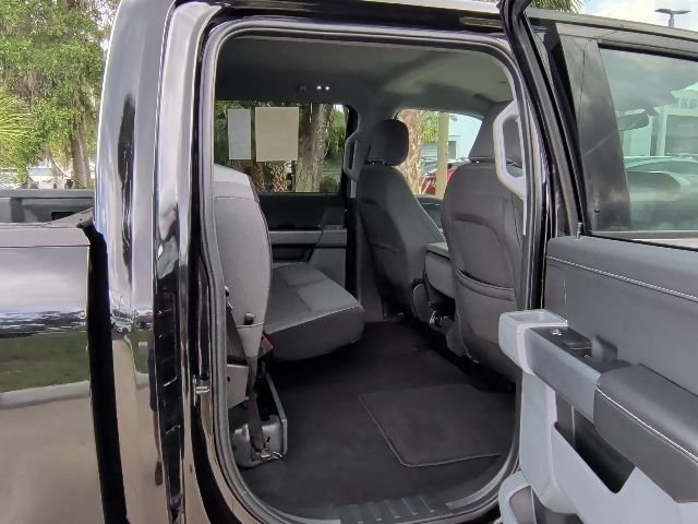 Used 2025 Black Ford XLT image 18