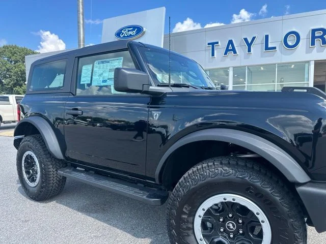 New 2026 Shadow Black Ford Base image 5