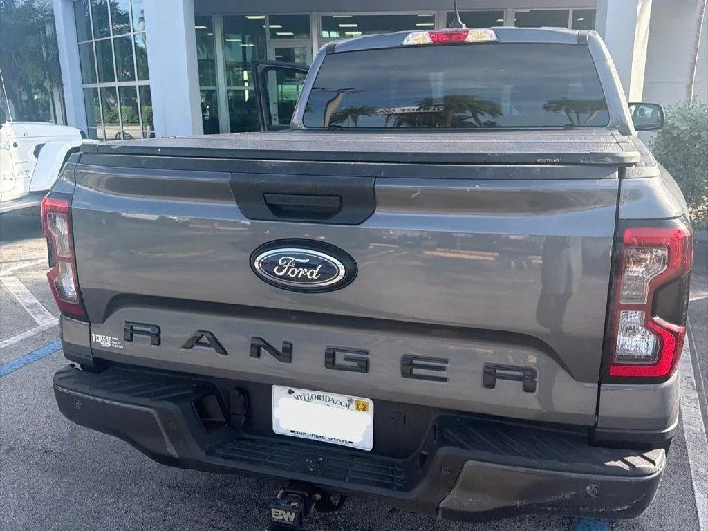 Used 2025 Gray Ford XLT image 2