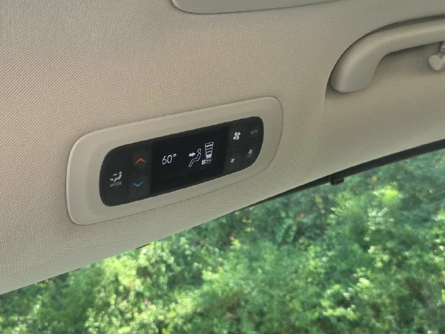 Used 2021 White Chrysler Touring L image 8