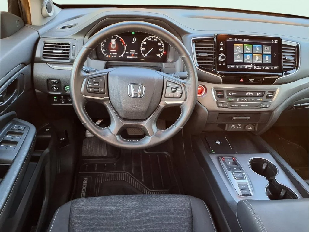 Used 2025 Red Honda Sport image 17