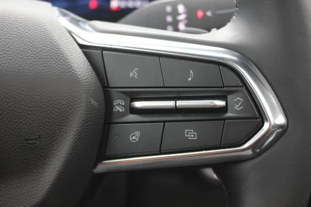 Used 2025 Black Chevrolet High Country image 15