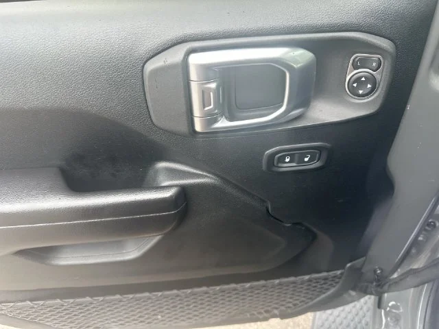 Used 2020 Gray Jeep Unlimited Sport image 15