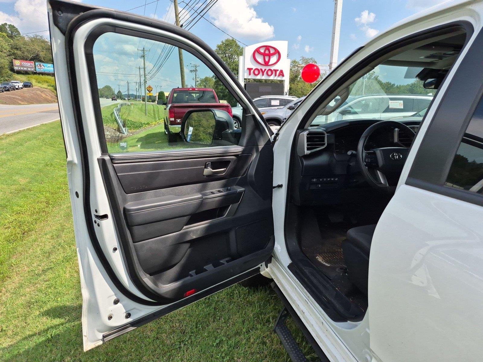 Used 2024 Ice Cap Toyota SR5 image 14