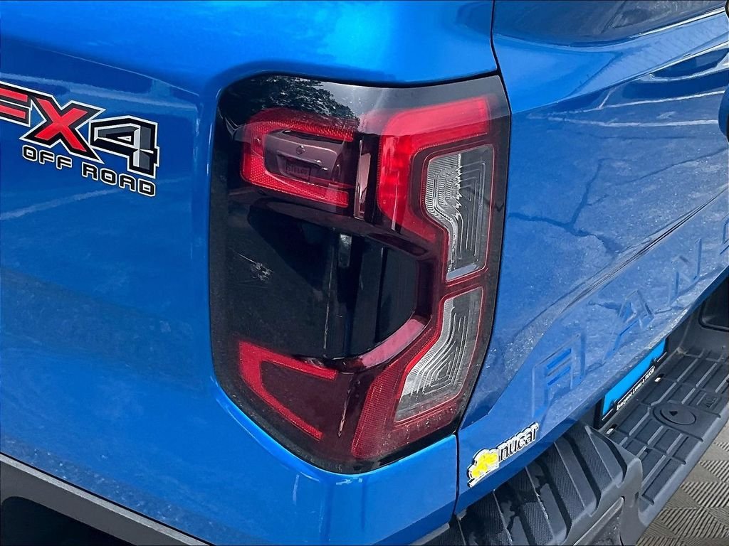 Used 2024 Blue Ford XLT image 33