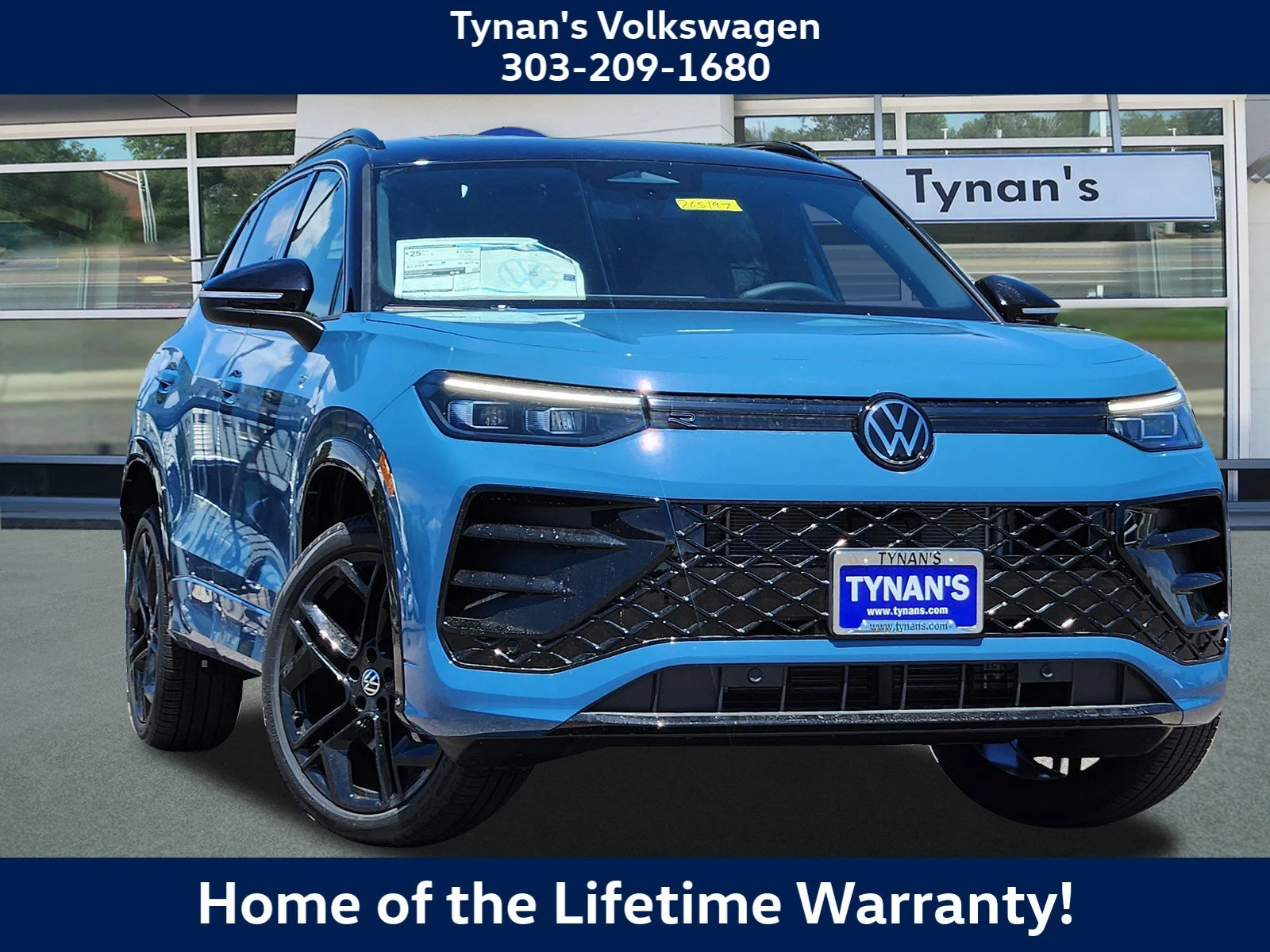2026 Volkswagen Tiguan 2.0T SE R-Line Black 4Motion's photo