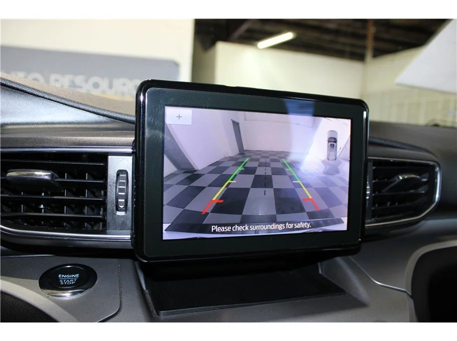 Used 2022 White Ford XLT image 37