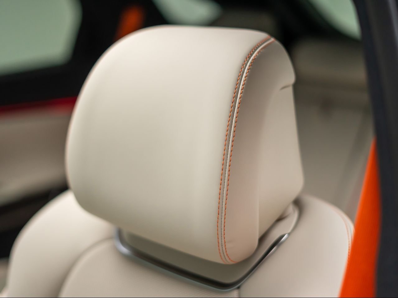 2026 GENESIS GV70 Sport Prestige - Photo 14