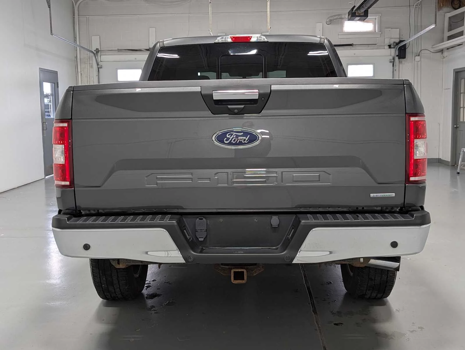Used 2019 Magnetic Ford XLT image 9