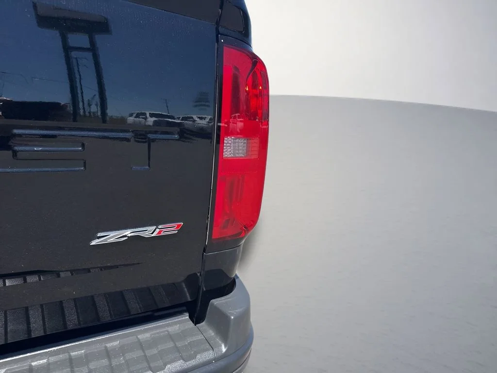 Used 2022 Black Chevrolet ZR2 image 32