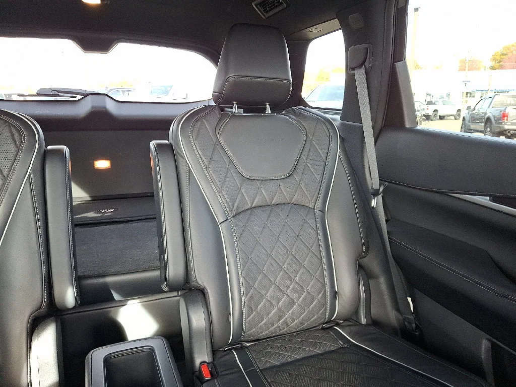 Used 2023 Blue INFINITI AUTOGRAPH AWD image 21