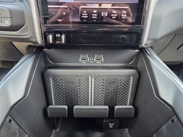 New 2026 Forged Blue Metallic Exterior Paint RAM Laramie image 37
