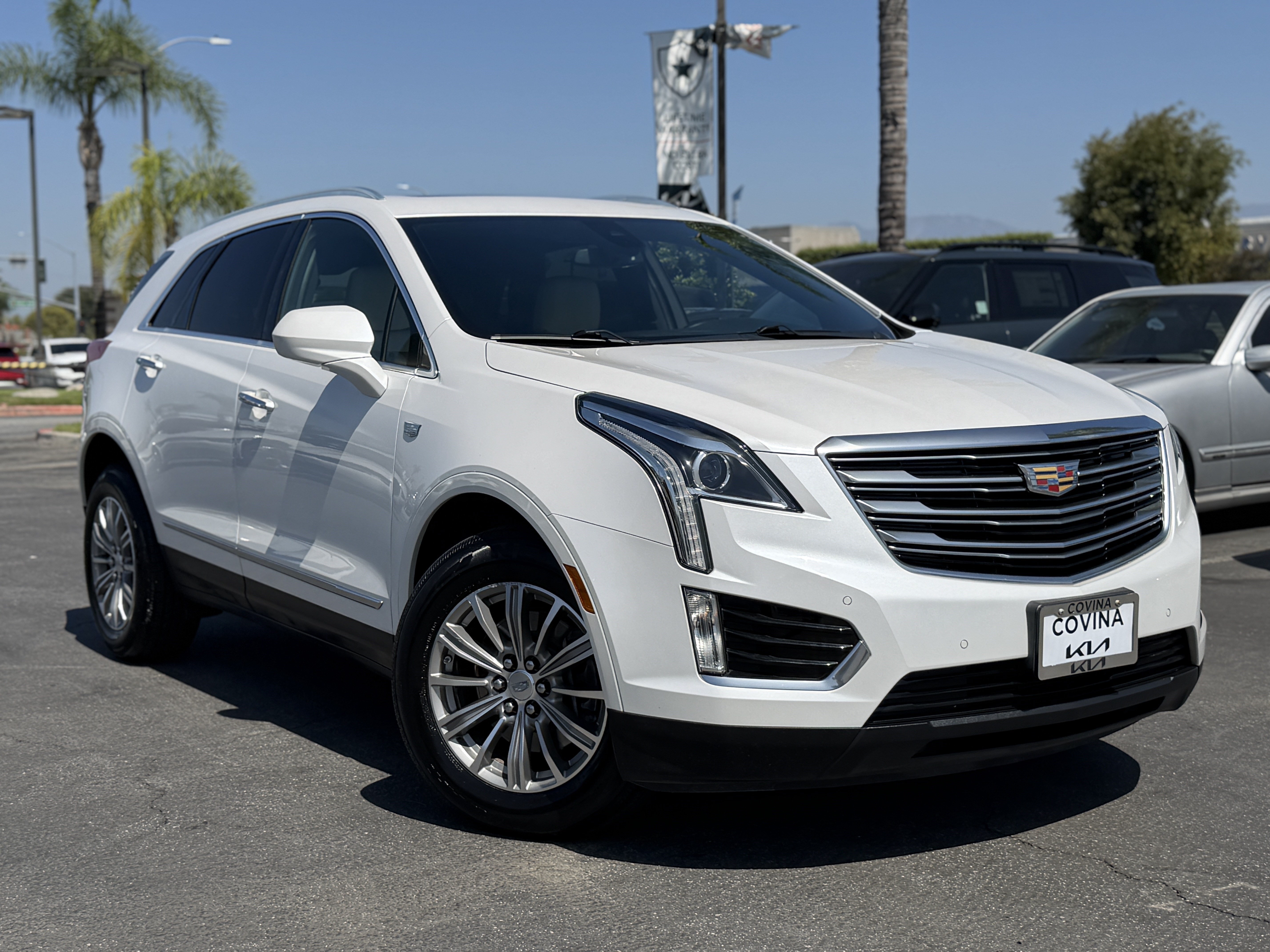 2017 Cadillac XT5 FWD Luxury's photo