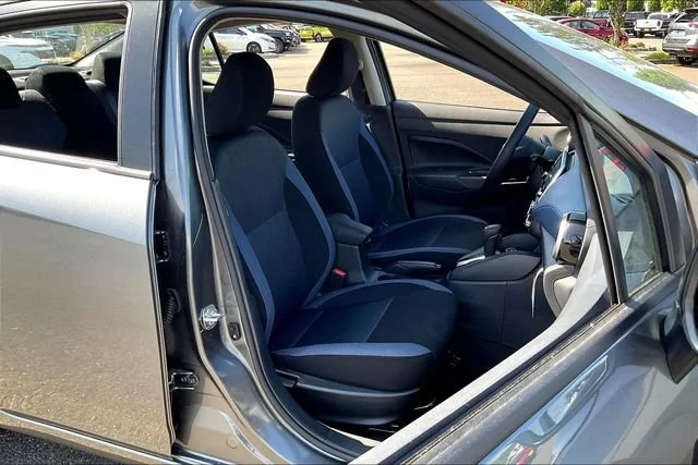 2025 Nissan Versa Sedan SV - Photo 27