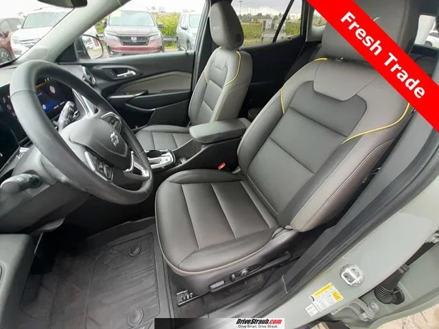 Used 2025 Green Chevrolet ACTIV image 37