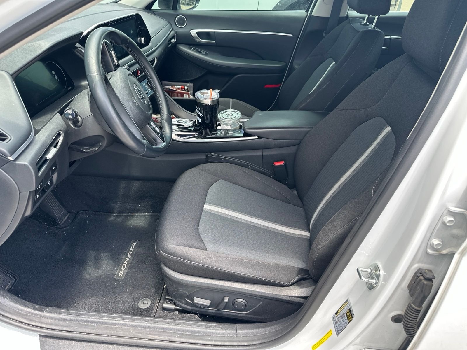 Used 2020 Quartz White Hyundai SEL image 13