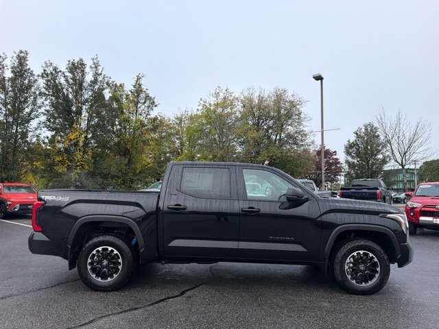 New 2026 Midnight Black Metallic Toyota  SR5 image 5