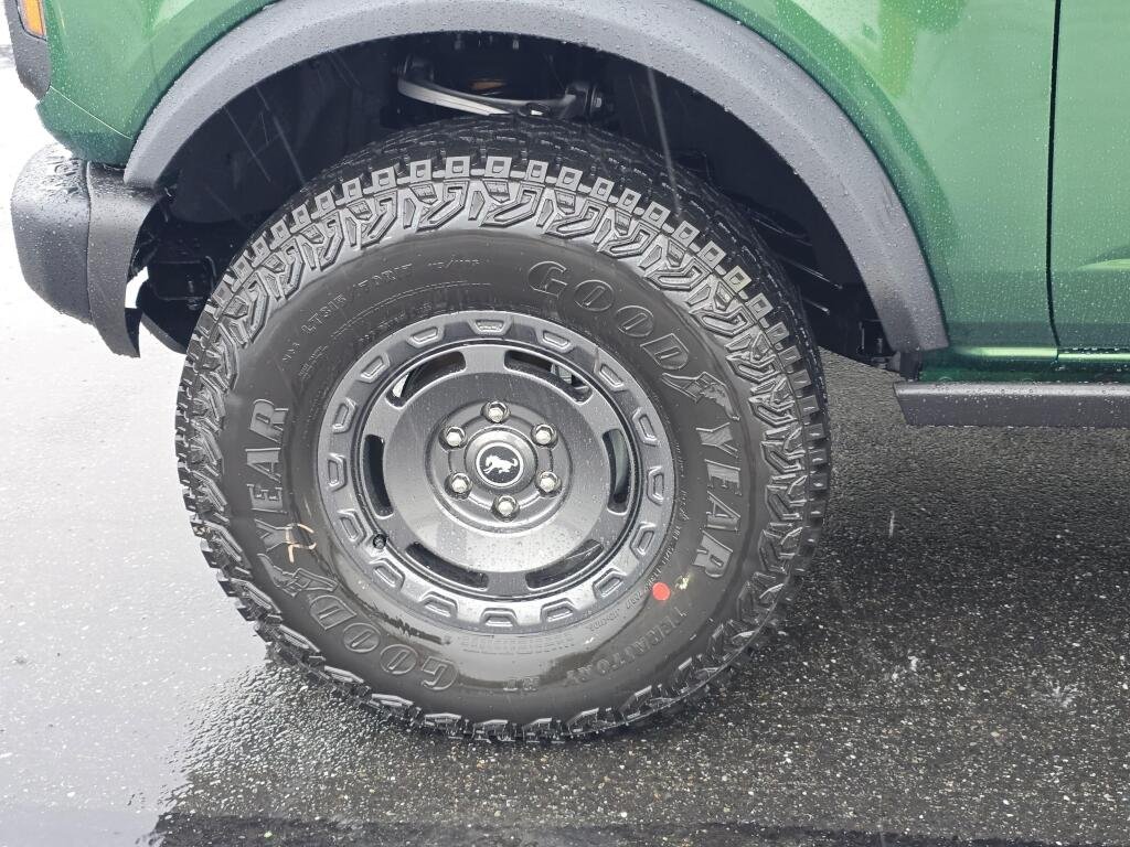 New 2025 Eruption Green Metallic Ford Big Bend® image 9