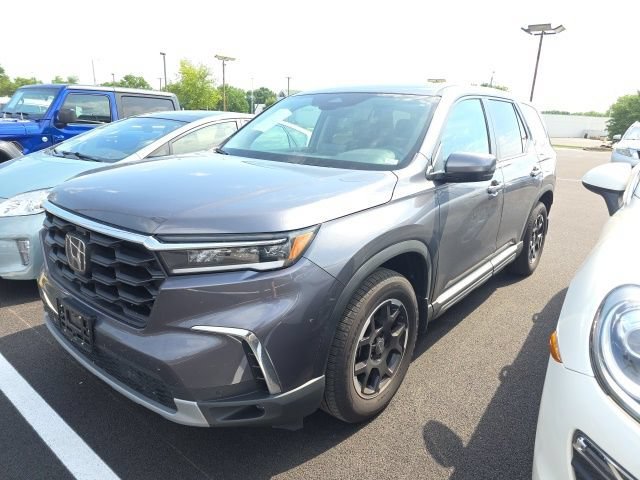 Used 2025 Modern Steel Metallic Honda EX-L image 35