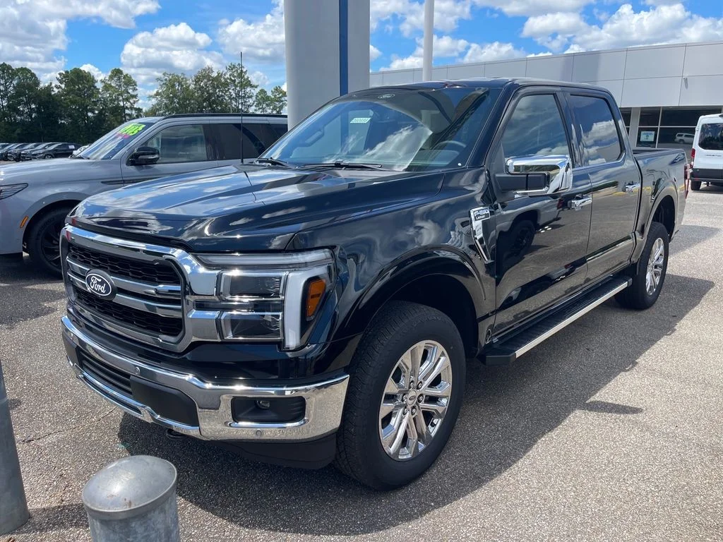 New 2026 Agate Black Metallic Ford Lariat® image 2