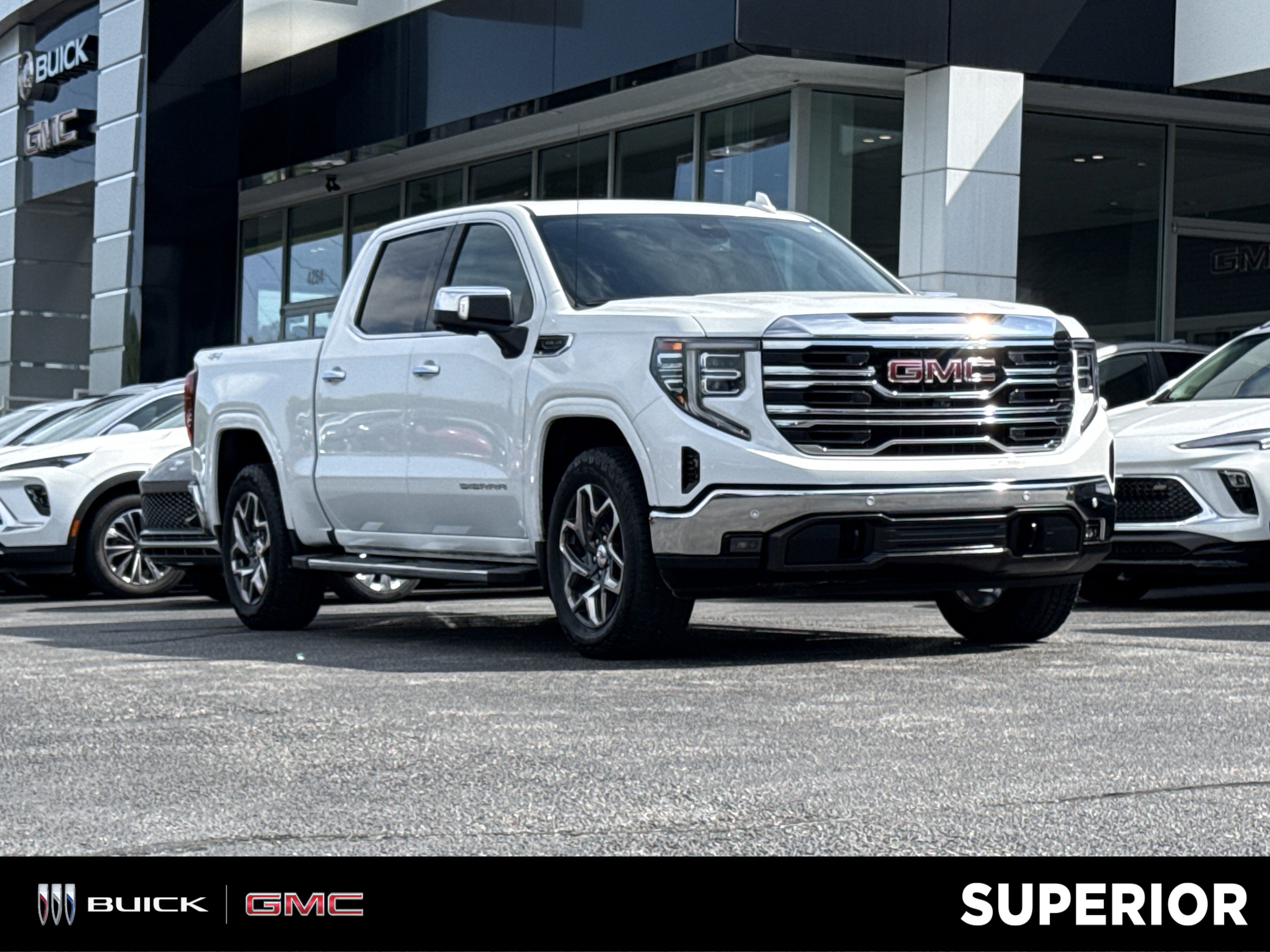 2025 GMC Sierra 4WD Crew Cab Short Box SLT's photo