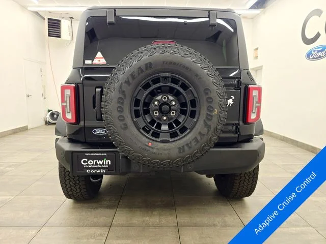 New 2026 Shadow Black Ford Outer Banks® image 4