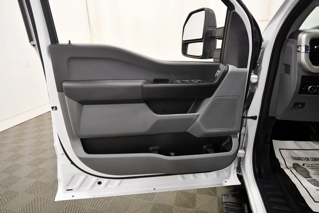 Used 2024 White Ford XL image 13