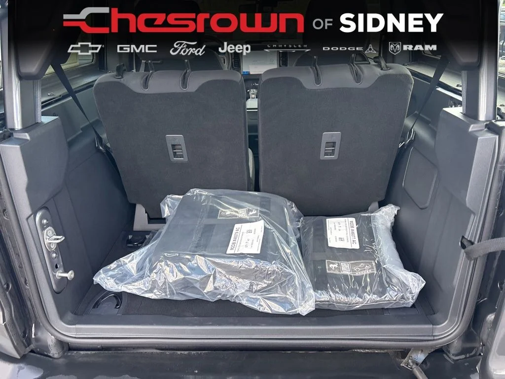 Used 2025 Gray Ford Base image 28