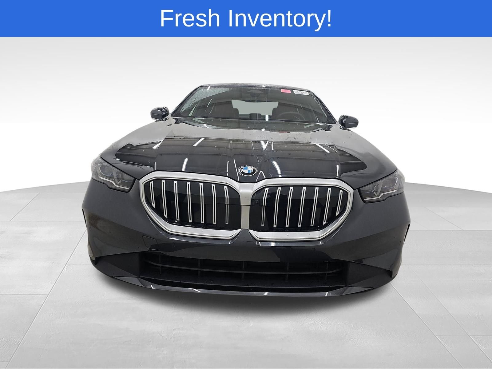 Certified Used 2026 Dark Graphite Metallic BMW 540i xDrive image 16