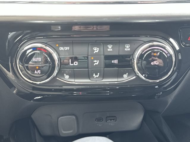 2026 Chevrolet Trax LT - Photo 19