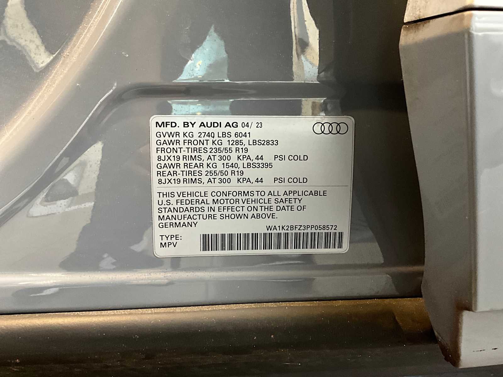 Used 2024 Pebble Gray Audi Premium image 32