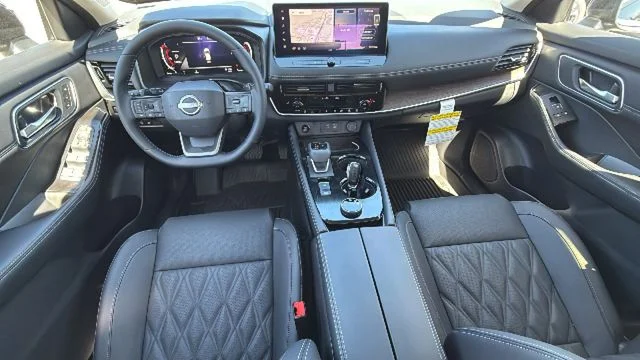New 2026 Super Black Nissan Platinum image 26