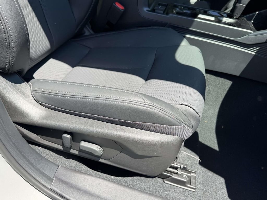 New 2026 RIVER ROCK PEARL Subaru Touring XT image 9