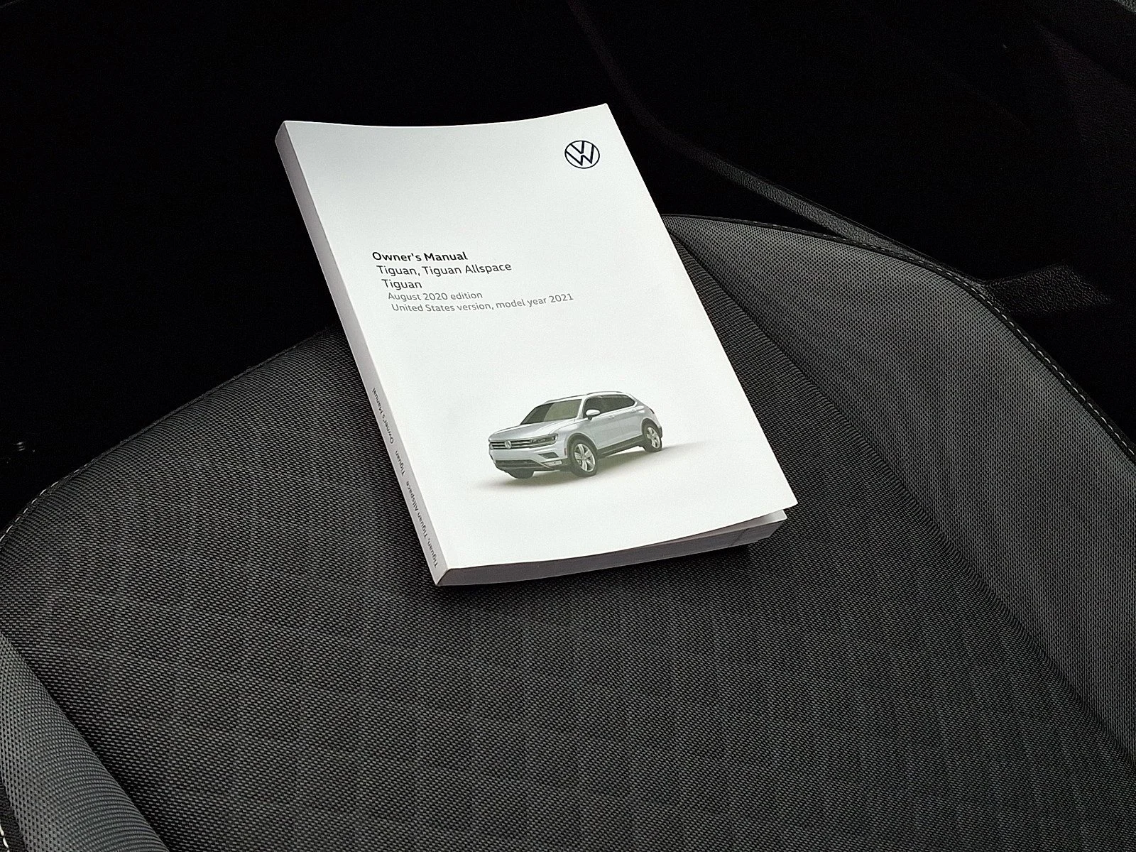 Certified Used 2021 Deep Black Pearl   2T2t Volkswagen S image 26