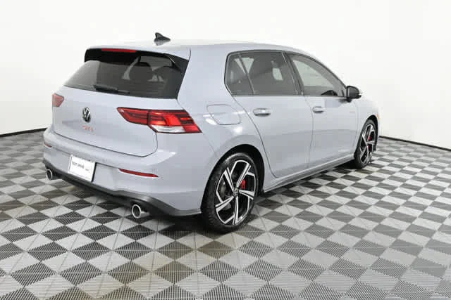 New 2026 Moonstone Gray Volkswagen SE image 9