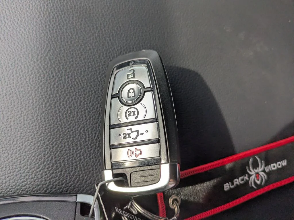 New 2026 Avalanche Ford Lariat image 30