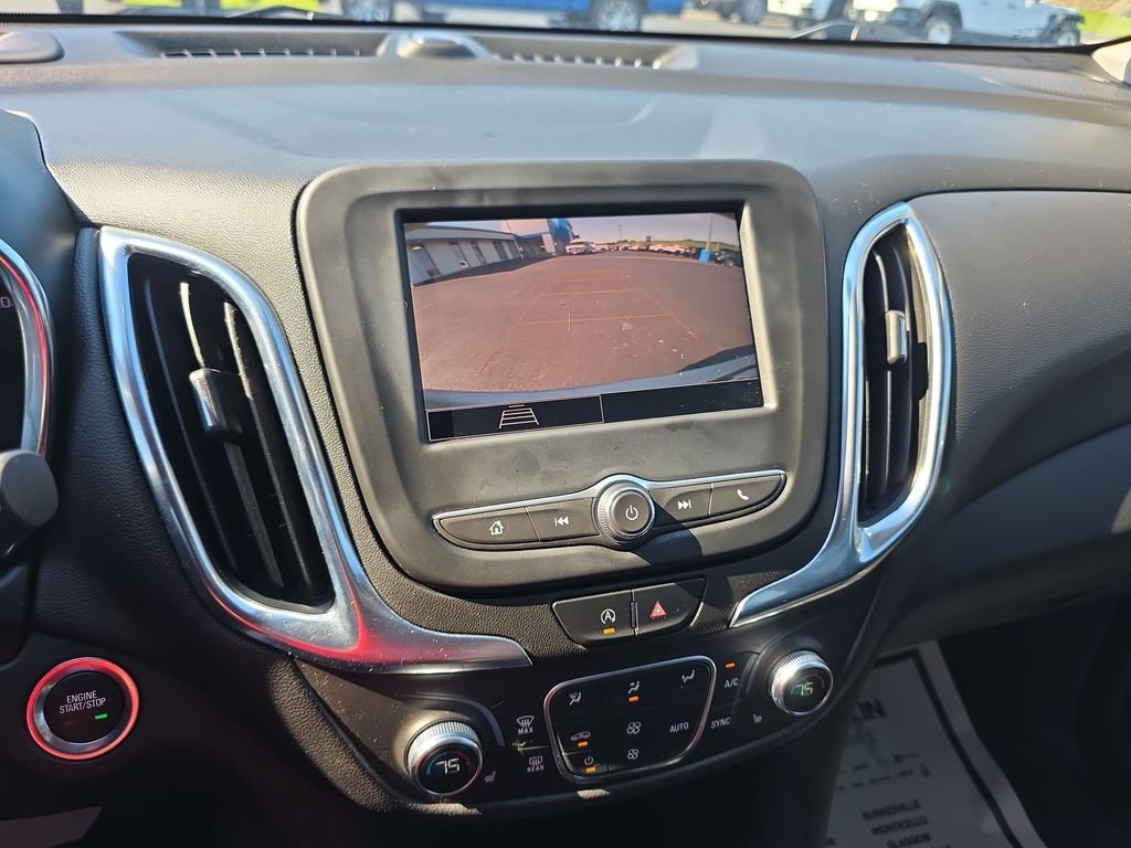 Used 2022 Silver Chevrolet LT image 20