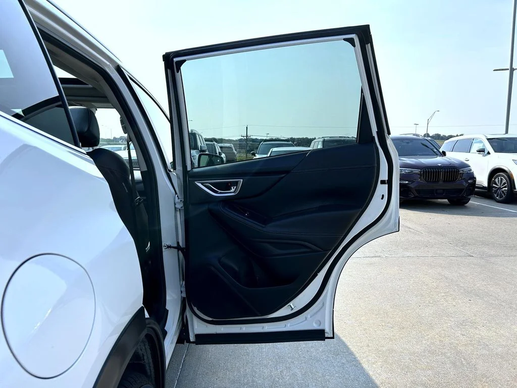 Used 2021 White Subaru Touring image 18