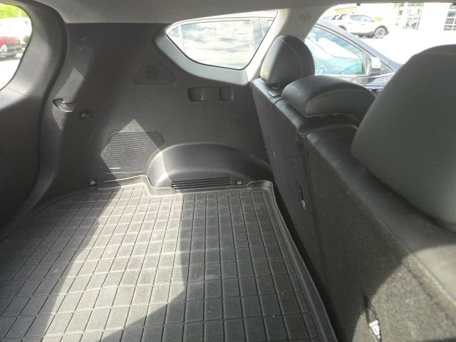 Certified Used 2023 Gray Hyundai Limited image 5