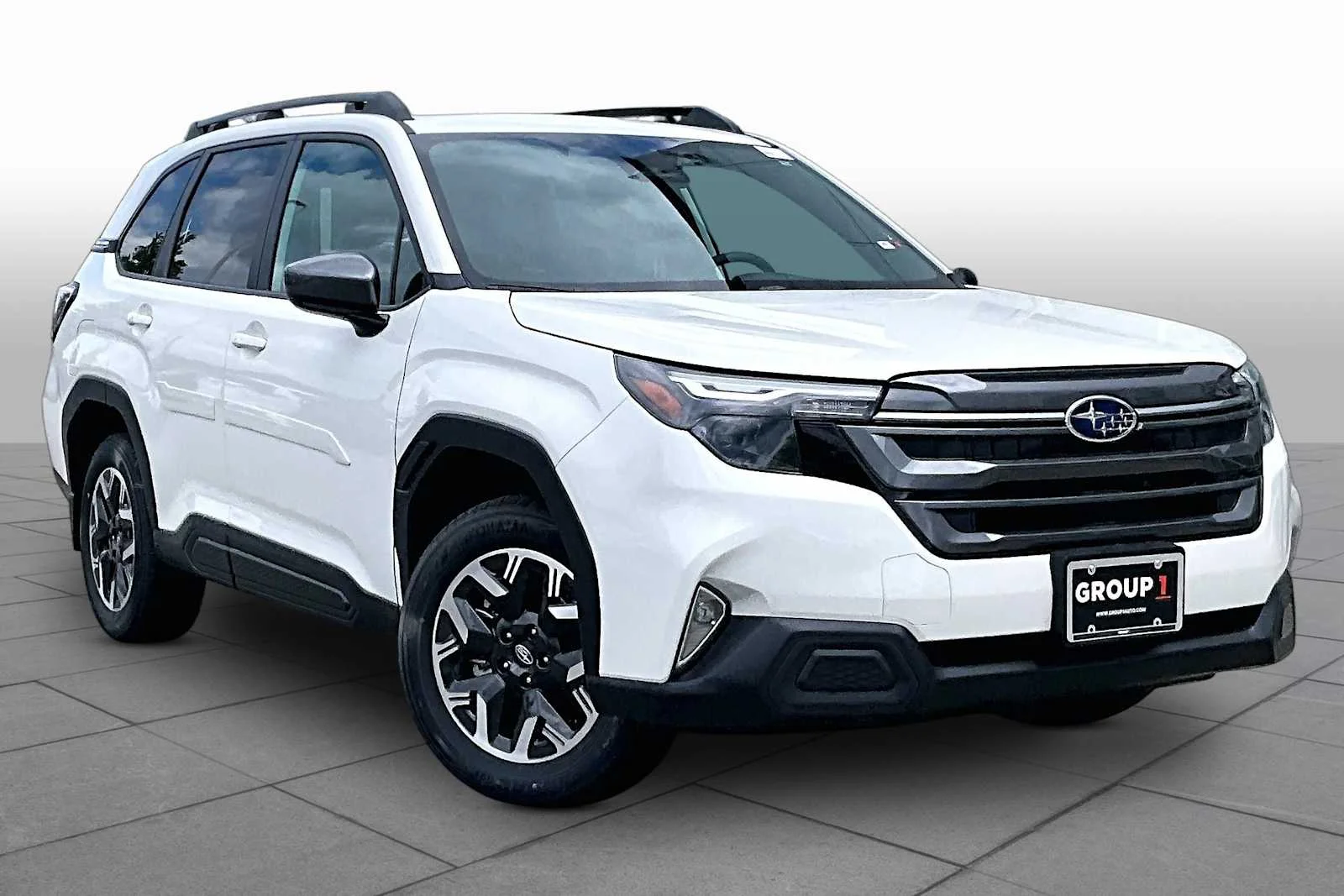 New 2026 Crystal White Pearl Subaru Premium image 2